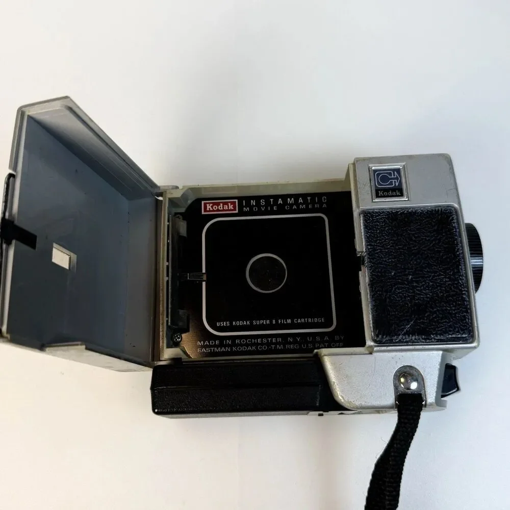 Kodak M22 Instamatic Super 8 Movie Camera Vintage Display Piece, 1970s Nostalgic